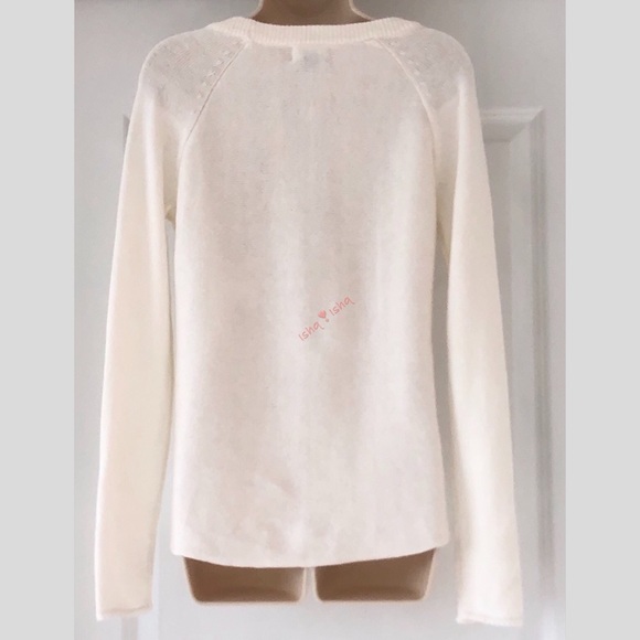 Old Navy Scoop Neck Long Sleeve Open Hem Sweater - Picture 3 of 7